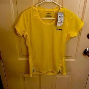 Women’s ASICS AthleticWork Out Gear or ASICS shirt